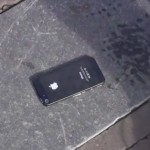 Un iPhone 5 abandonné par terre à Amsterdam