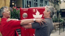 Un frigo à bières qui s’ouvre si on chante bien l’hymne Canadien