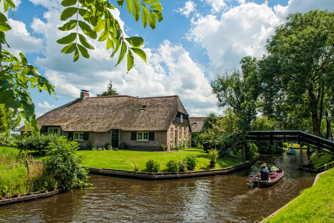 GIETHOORN – PAYS BAS