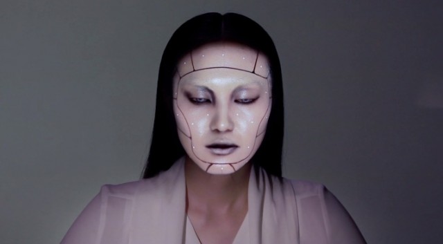 Omote-Real-Time-Face-Mapping1-640x353