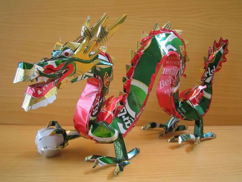 dragon-made-from-aluminum-cans-japanese-artist-makaon