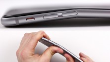 Un iPhone 6 Plus passe le Bend Test