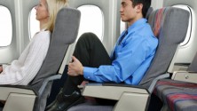 Le « Knee Defender » pour protéger vos genoux en avion