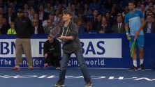 Quand un jeune de 12 ans lobe Roger Federer