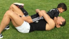 Une adorable séance d&rsquo;abdos par Cristiano Ronaldo et son fils