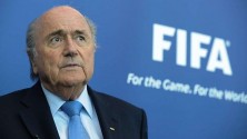 Après 4 jours de sa réélection, Sepp Blatter quitte la FIFA
