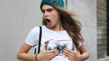 16 avantages d&rsquo;avoir des petits seins