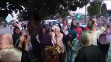 Une célébration devant la maison de Benkirane après la victoire