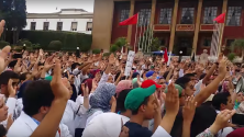 La manifestation des futurs médecins marocains devant le parlement