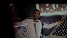 Incognito, Stromae chante Formidable dans un bar de Seattle