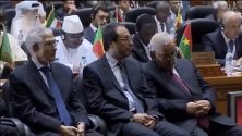 Quand Benkirane fait une petite sieste en pleine conférence