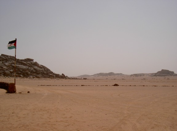 Frontera_del_sahara_Polisario_-_ocupado