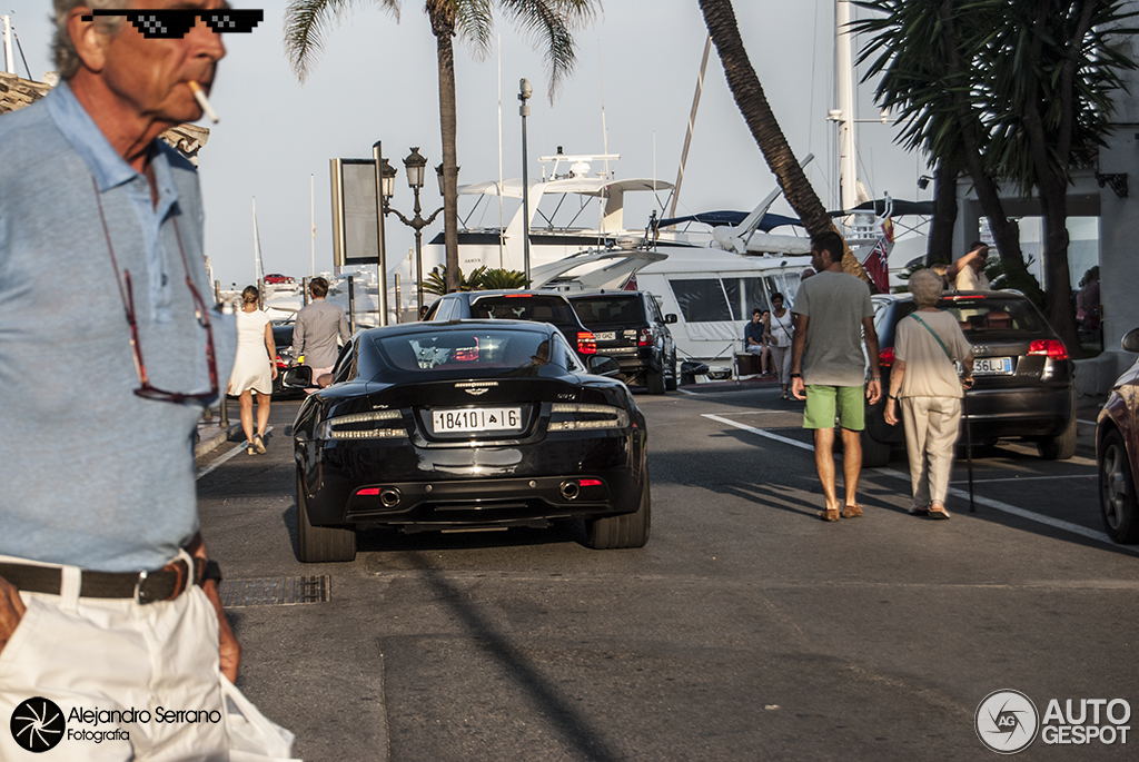 aston-martin-db9-2013-c196922072015134703_1