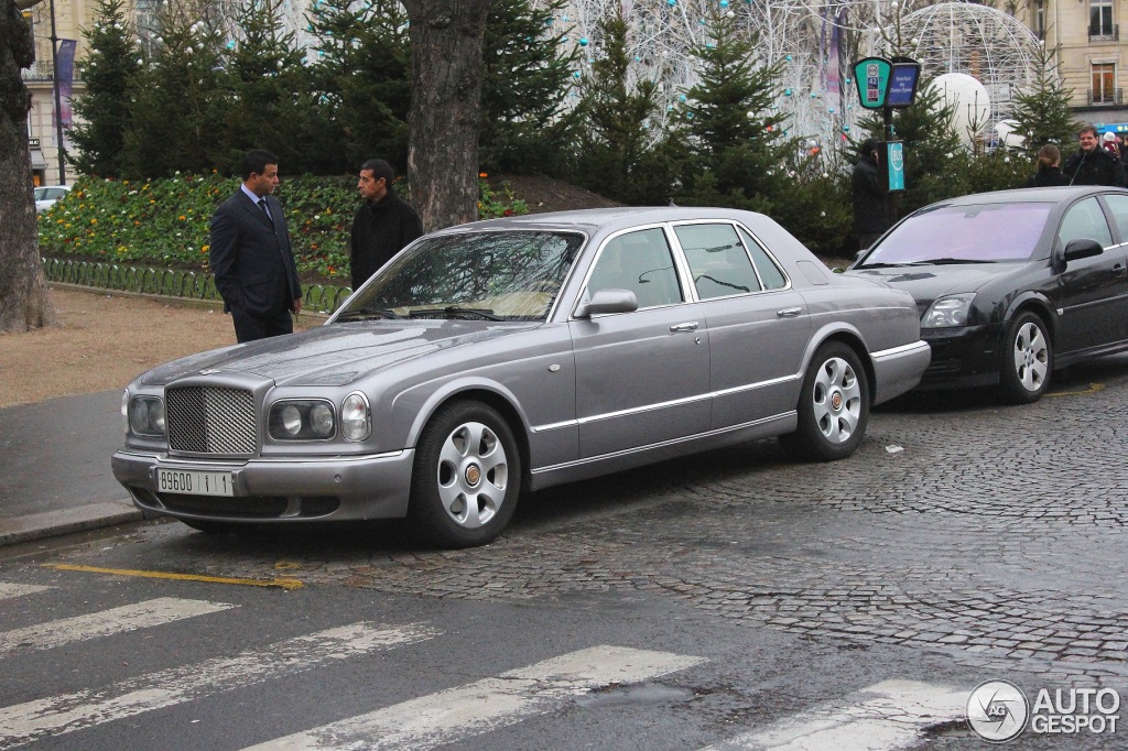 bentley-arnage-red-label-c526130122013182403_1