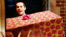 8 choses qui te passent par la tête quand tu achètes un cadeau à quelqu&rsquo;un