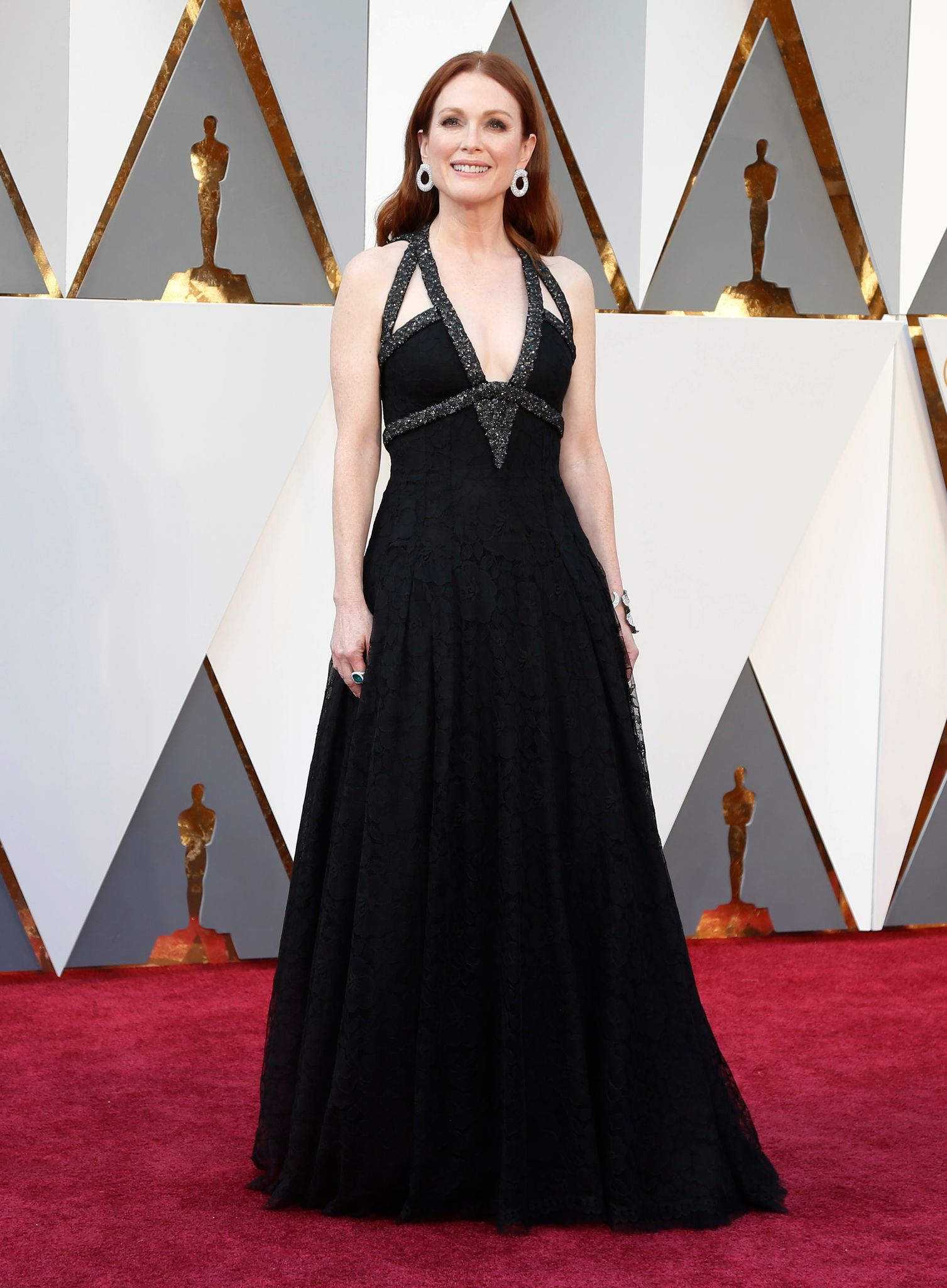 oscars-2016-julianne-moore-en-robe_5551123