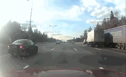 gif-car-truck-accident-529952