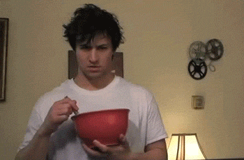 79129-eating-cereal-like-a-boss-gif-bkst