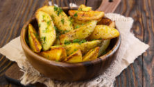 10 idées/recettes faciles pour accompagner vos pizzas