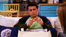 Vous rappelez-vous de ”Joey” de Friends ? Nous sommes tous comme lui