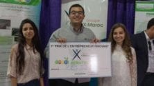 Ce jeune Marocain a trouvé la solution écologique pour fabriquer des pavés à base de plastiques recyclés