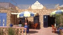 Vivez une expérience unique dans cette auberge entre deux plages à seulement 200 dh