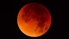 Eclipse : La lune deviendra rouge ce soir, un phénomène extraordinaire à ne pas rater