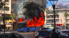 Un bus prend feu en plein boulevard à Casablanca