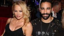 Pamela Anderson annonce avoir été ensorcelée au Maroc