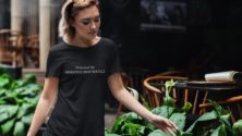 Les t-shirts Directed by Mohcine Moutouali sont déjà en vente