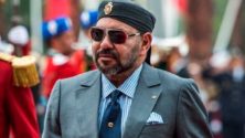La photo du Roi Mohammed VI avec une marocaine à Paris fait sensation