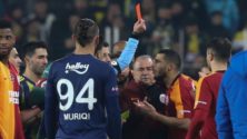 Vidéo: Younès Belhanda gifle son adversaire en plein match