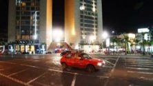 Et pendant ce temps : Un chauffeur de taxi livre de la drogue à domicile à Casablanca