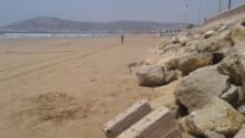 En plein confinement, plusieurs personnes ont été arrêtées dans les plages du Maroc