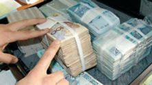 Et pendant ce temps : Un banquier arnaque un MRE et s’empare de 2 millions de dirhams