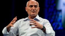Voici le parcours de Moncef Slaoui, le chercheur marocain designé par Trump