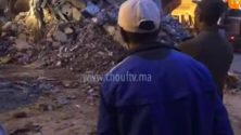 Vidéo : Ce marocain a perdu 50.000 dirhams après l’effondrement d’un immeuble à Sbata