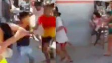 Et pendant ce temps : Les enfants marocains bafouent toutes les mesures de prévention