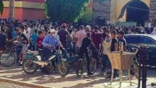 Photos : À Marrakech, certains étudiants ont repris les cours sans aucune mesure de distanciation…