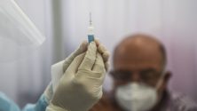 Le Maroc , premier pays africain à administrer le vaccin anti-COVID-19