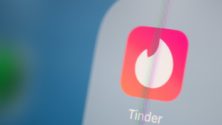 Des Soldats russes ont trahi leur position en draguant sur Tinder
