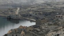 En Espagne, un village fantôme refait surface après l’assèchement d’un barrage