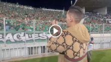 VIDÉO : Badr Benoun accueilli en héros au stade Mohammed V lors du match RCA-MAS