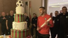 VIDÉO : L’équipe nationale offre un gâteau d’anniversaire spectaculaire à Ziyech pour ses 30 ans