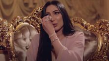 Dounia Batma surprend son public avec une nouvelle chanson