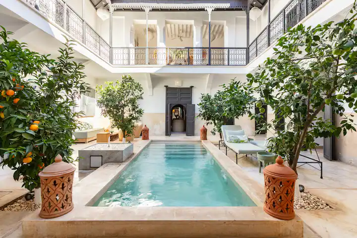 Le fisc s'attaque aux locations Airbnb non déclarées au Maroc