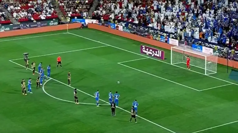 Supercoupe Arabie Saoudite : Bounou s'incline face à Hamdallah (Vidéo)
