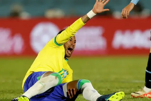 Neymar blessé : Al-Hilal sans sa star pour le début de saison ?