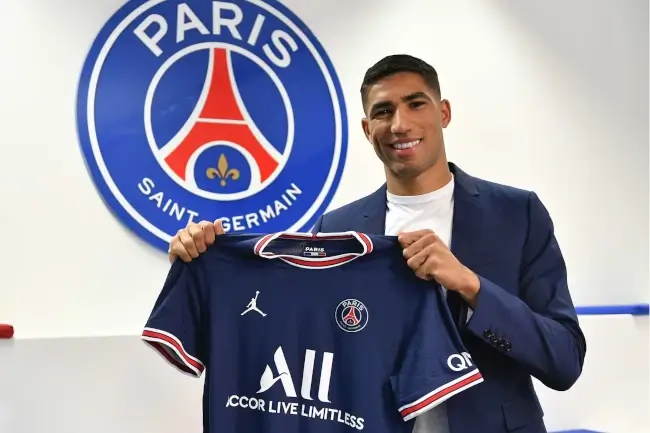 Le PSG serait prêt à tout pour garder Achraf Hakimi dans ses rangs