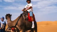 Photos : Sir Lewis Hamilton passe ses vacances d’été au Maroc